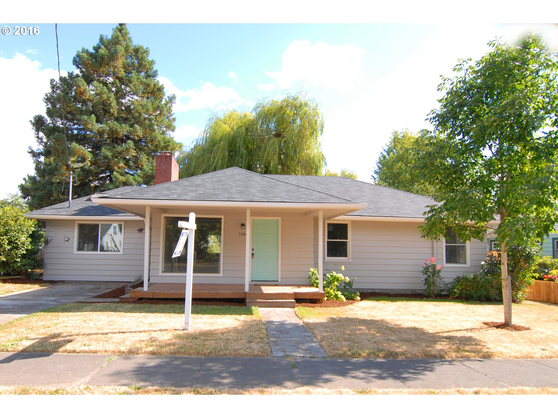 1544 E 2nd St, Newberg, OR 97132 photo 1