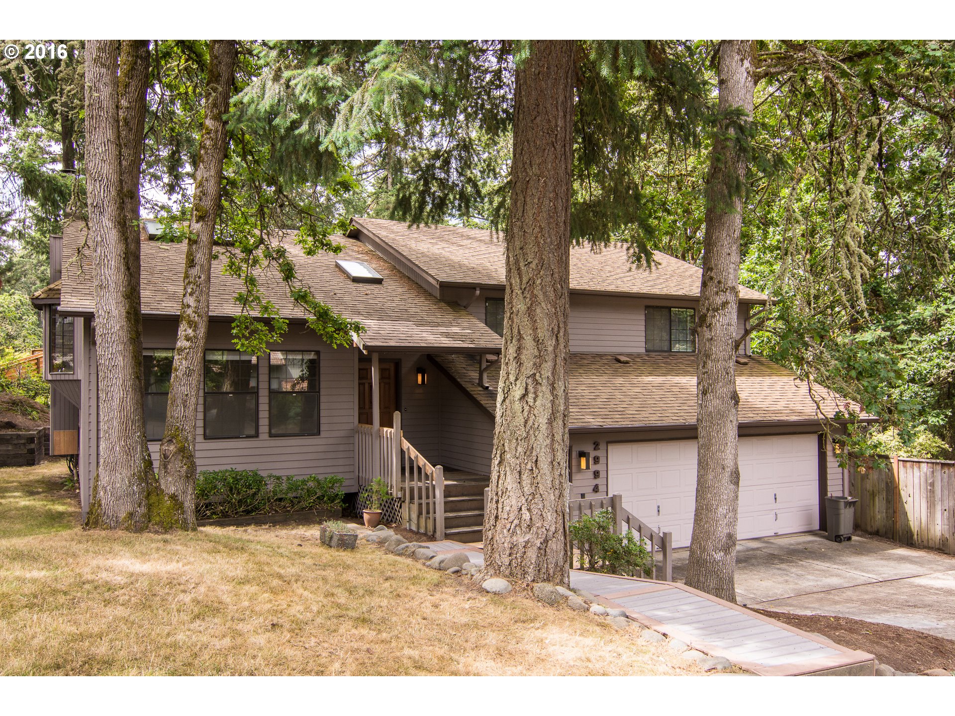 2994 Chandler Ave, Eugene, OR 97403 photo 1