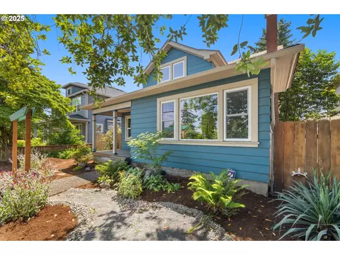 5118 SE Gladstone St, Portland, OR 97206