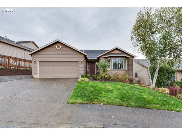 16955 SE Dunhill Loop, Damascus, OR 97089 photo 1