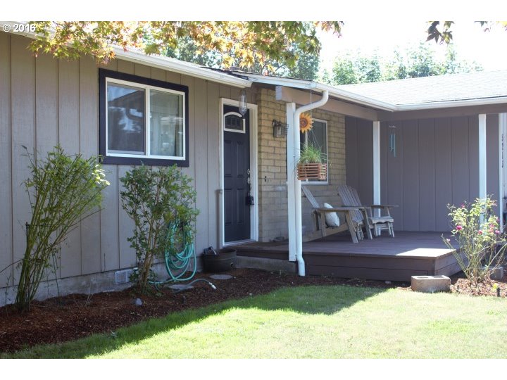 5213 D St, Springfield, OR 97478 photo 1