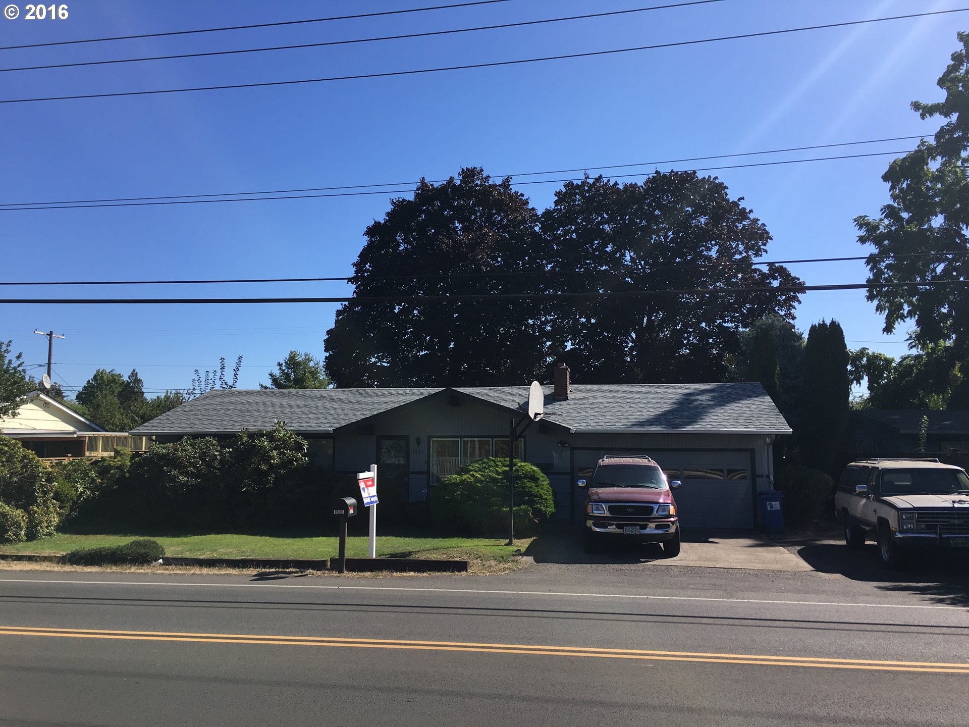 1521 N Park Ave, Eugene, OR 97404 photo 1
