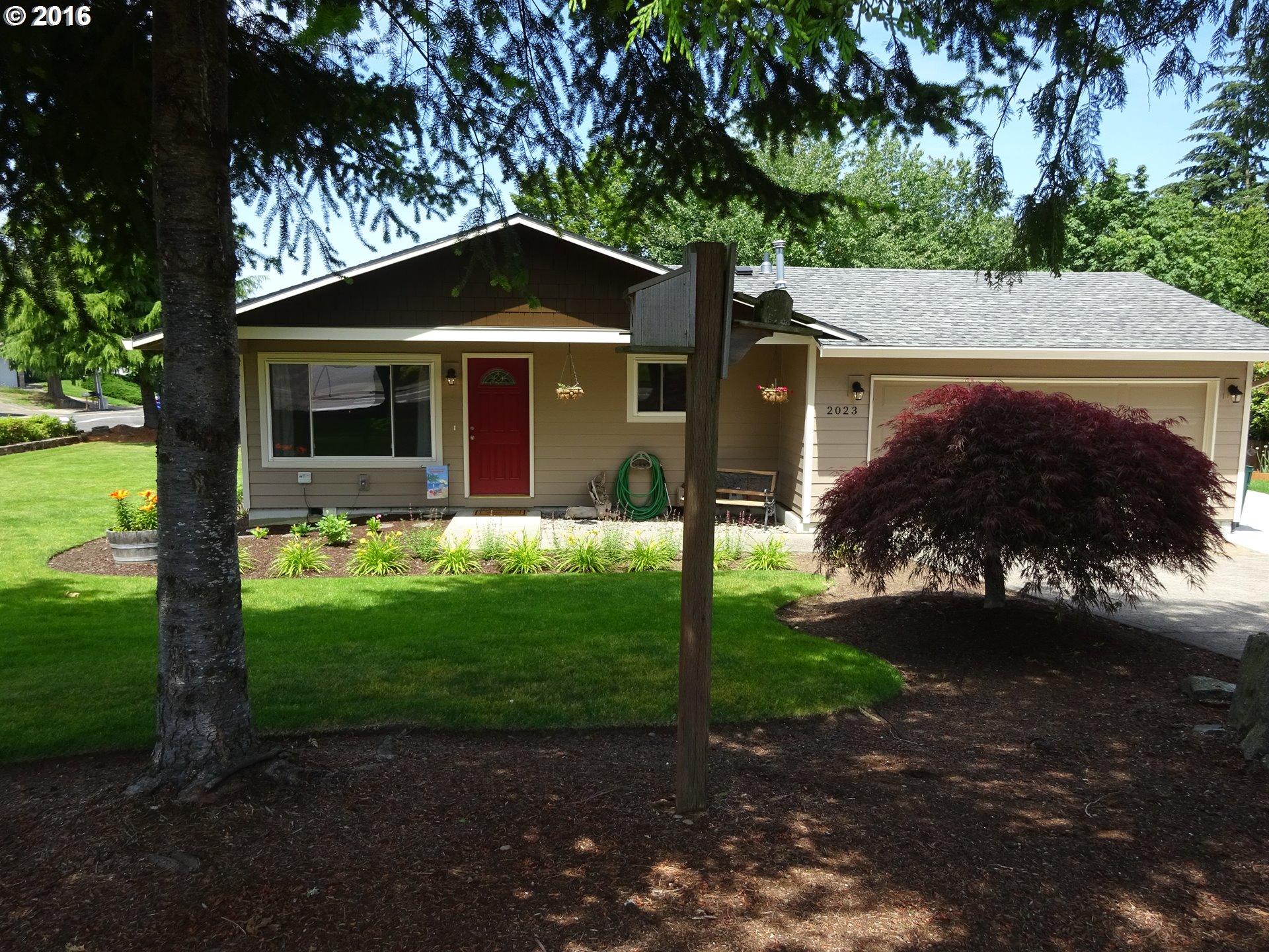 2023 SW Binford Lake Pkwy, Gresham, OR 97080 photo 1