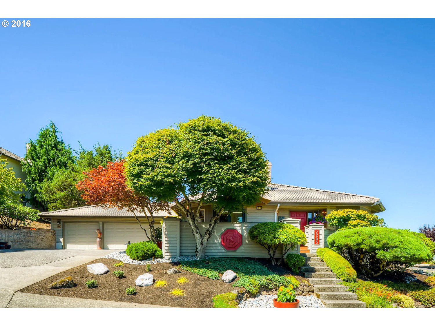 2305 SW Thomas Pl, Gresham, OR 97080 photo 1
