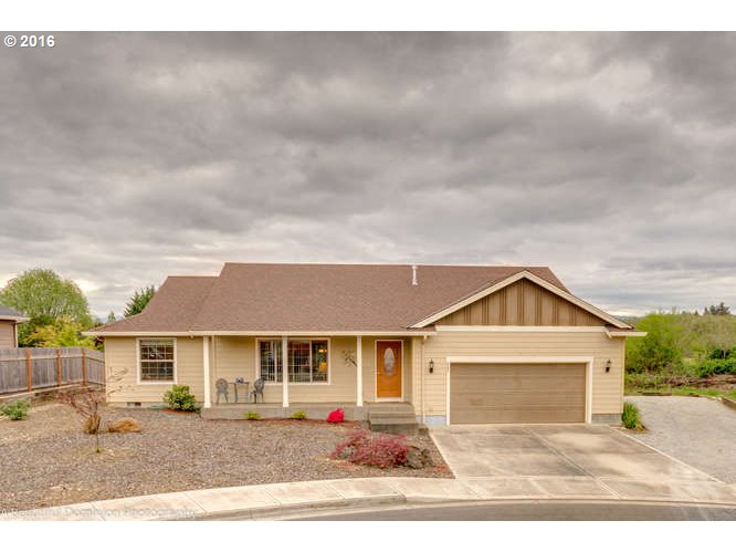 665 S Taylor Ct, Molalla, OR 97038 photo 1