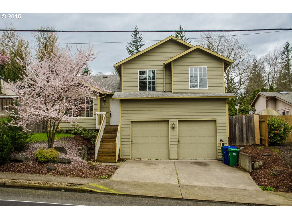 2341 SE Regner Rd, Gresham, OR 97080 photo 1