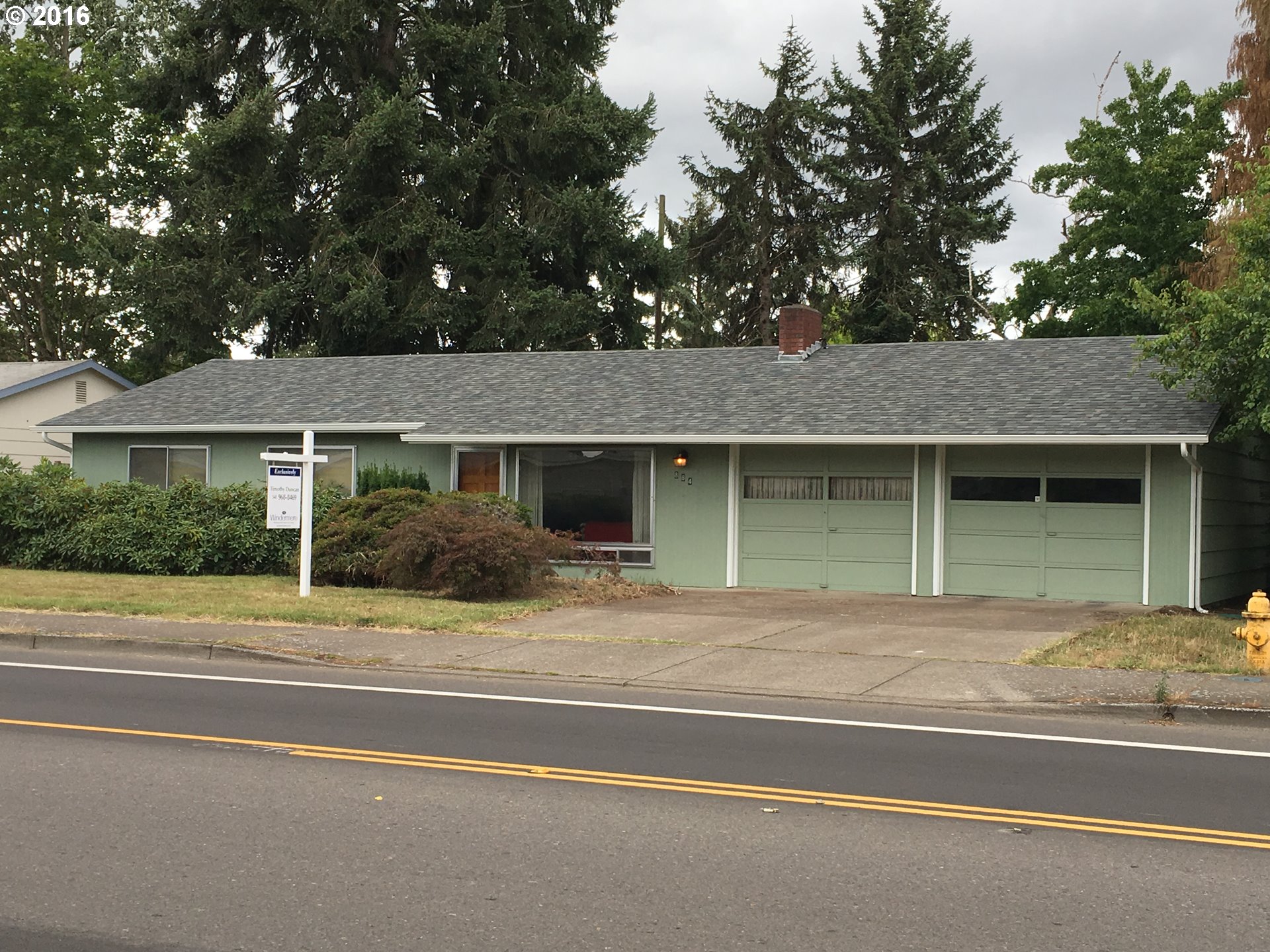 884 Maxwell Rd, Eugene, OR 97404 photo 1