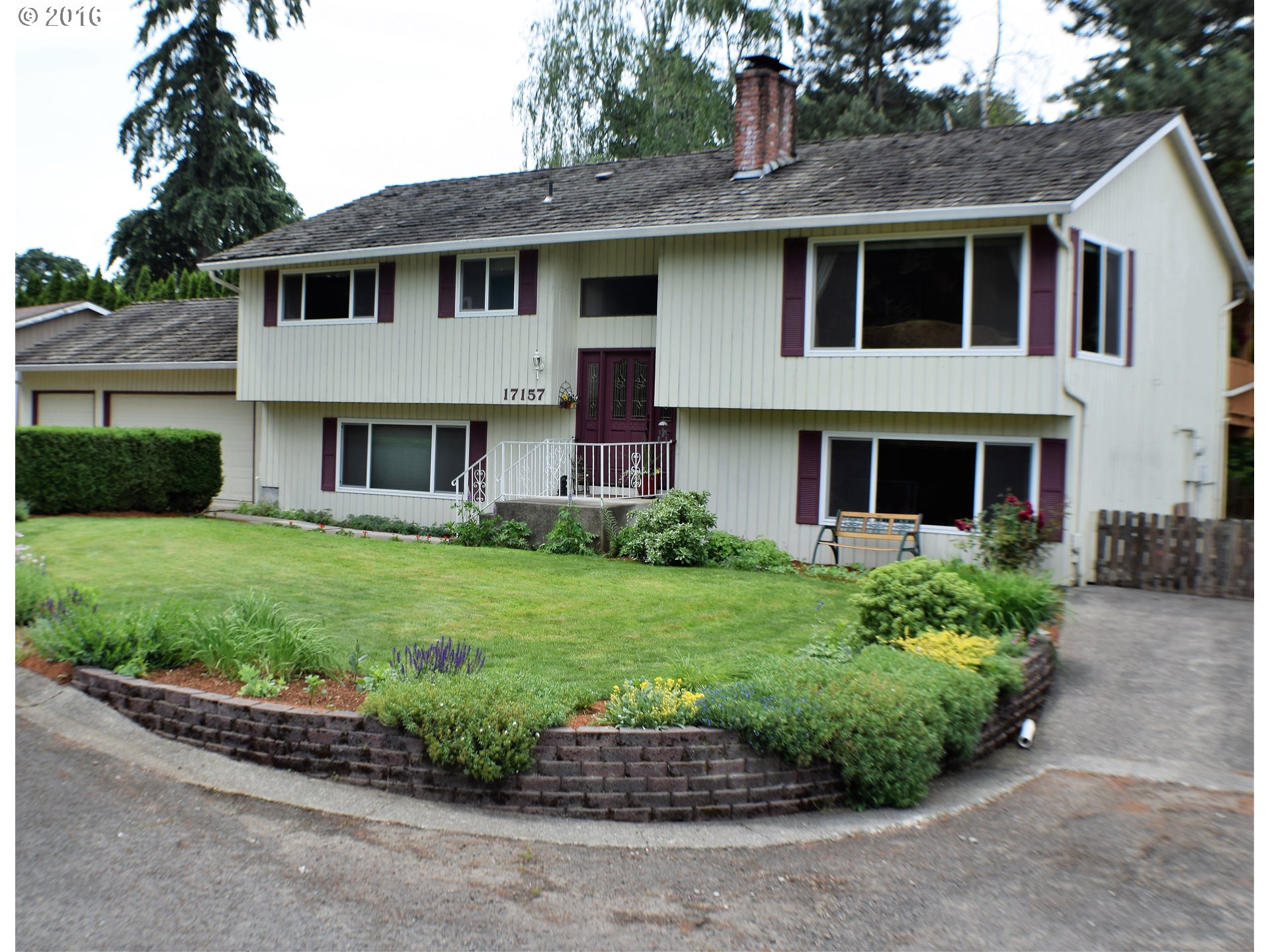 17157 Stanhelma Dr, Gladstone, OR 97027 photo 1