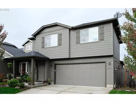1969 Adelman Loop, Eugene, OR 97402 photo 1