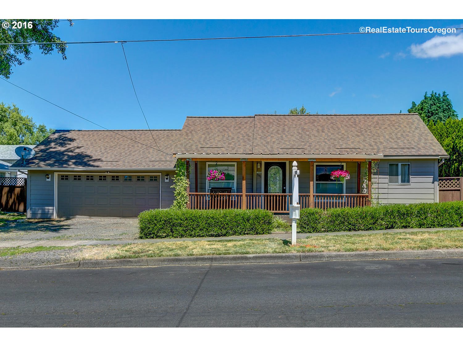 1346 S Beech St, Cornelius, OR 97113 photo 1