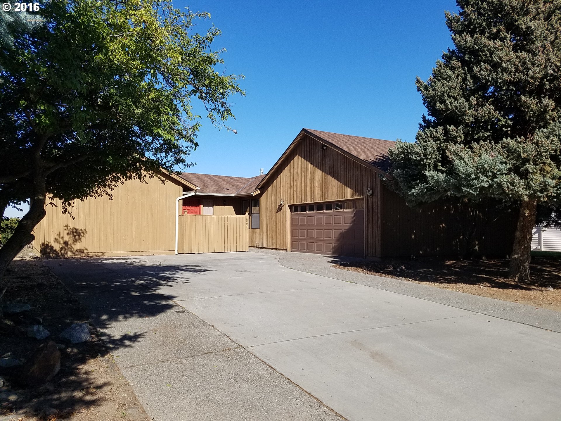 427 NW 21st St, Pendleton, OR 97801 photo 1