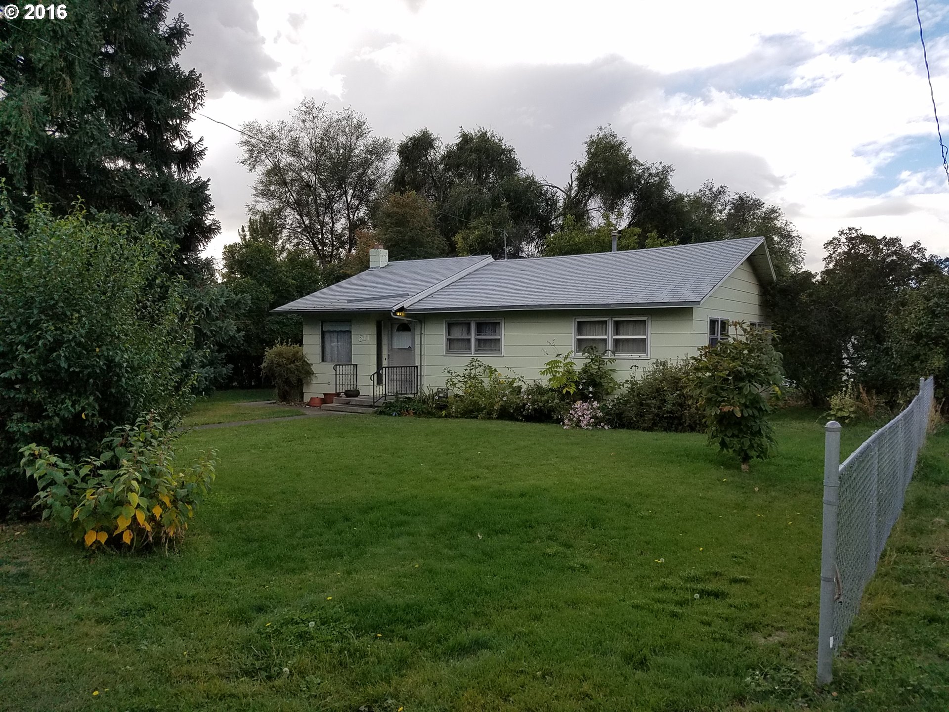 511 NE 37th St, Pendleton, OR 97801 photo 1