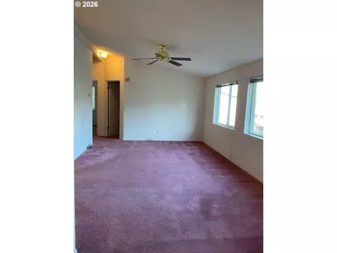Living - 1949 SE Palmquist Rd #41, Gresham, OR 97080 photo 5 of 8