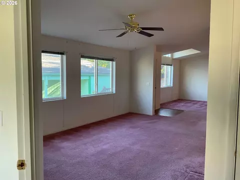 Living - 1949 SE Palmquist Rd #41, Gresham, OR 97080 photo 2 of 8