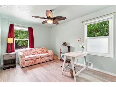 Other - 1572 W Broadway, Eugene, OR 97402 photo 4 of 8