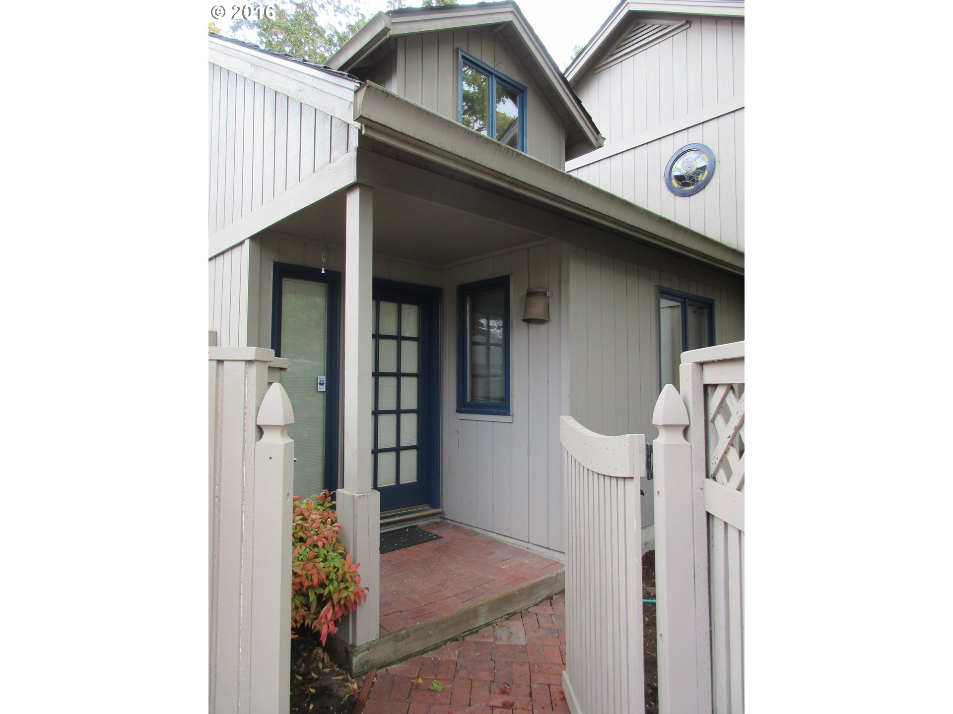 1341 Hammock St, Eugene, OR 97401 photo 1