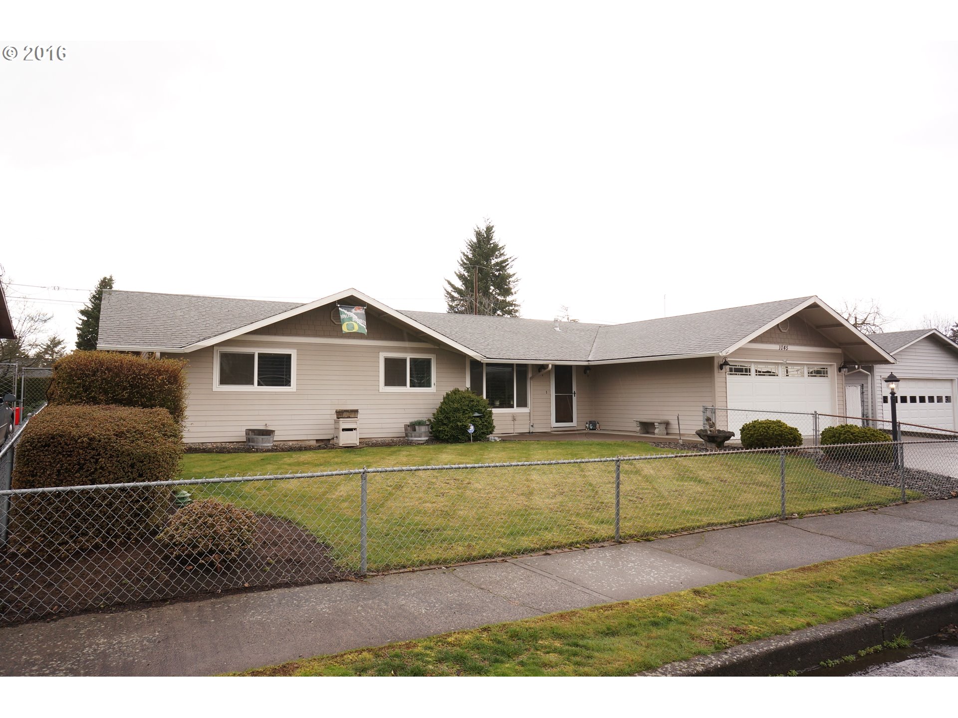 1045 SE 226th Ave, Gresham, OR 97030 photo 1