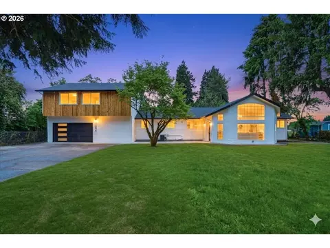 7204 NW Overlook Dr, Vancouver, WA 98665