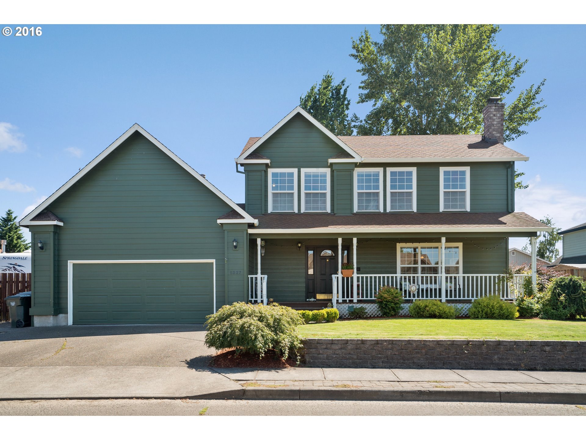 1327 SE 12th Loop, Canby, OR 97013 photo 1