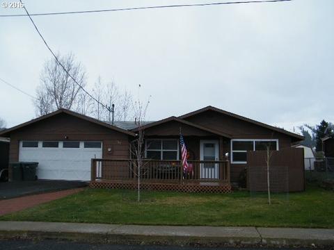 700 N 13th Ave, Elgin, OR 97827 photo 1