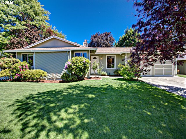 250 SE Palmblad Dr, Gresham, OR 97080 photo 1