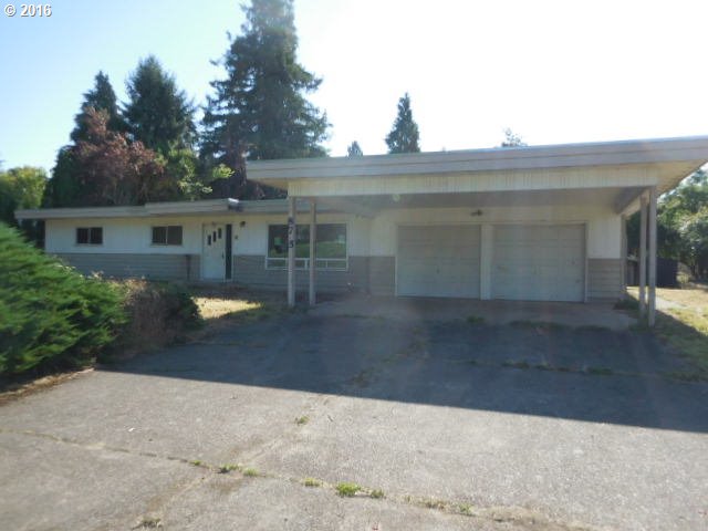 875 Glory Dr, Eugene, OR 97404 photo 1