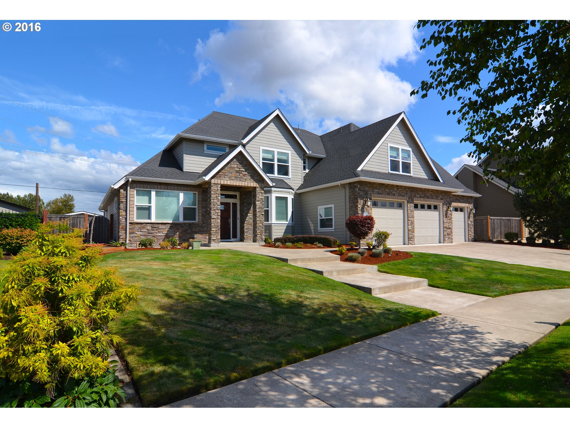 2625 Valley Forge Dr, Eugene, OR 97408 photo 1