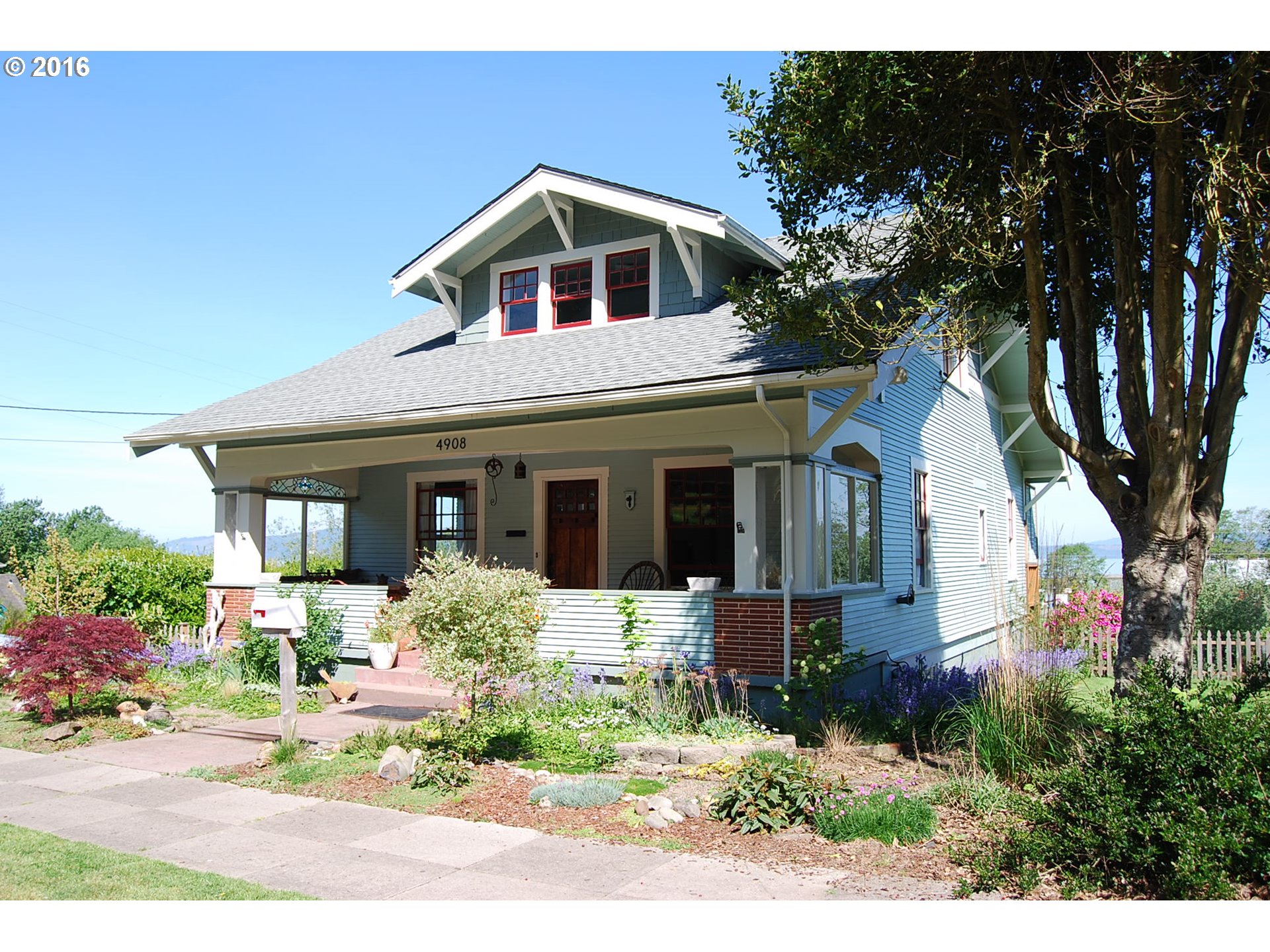 4908 Cedar St, Astoria, OR 97103 photo 1