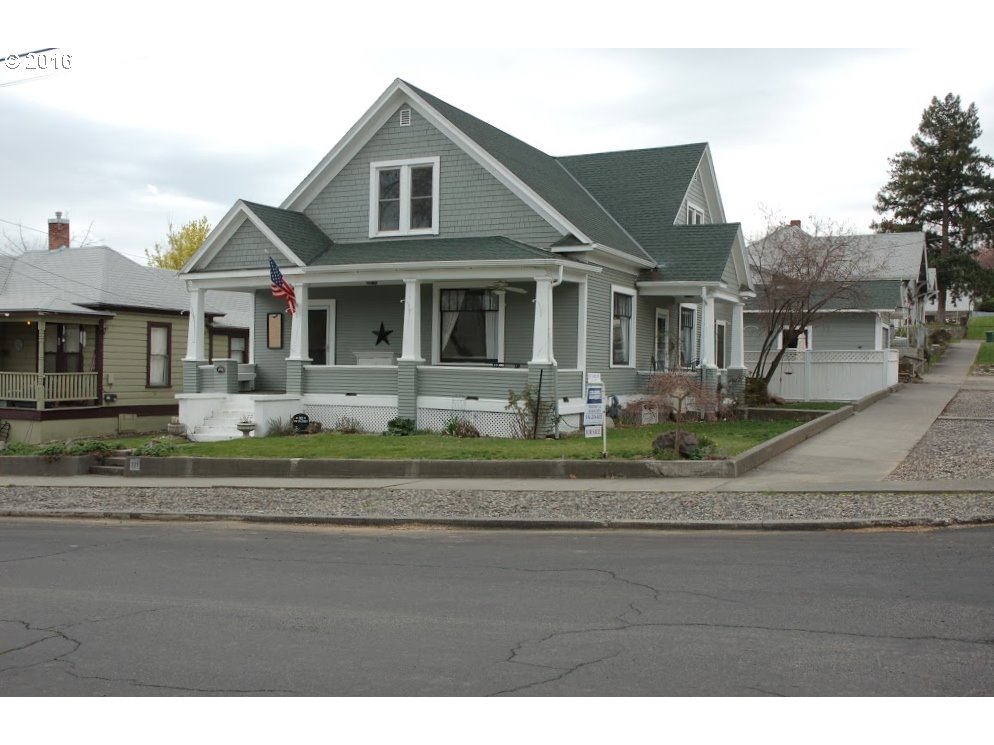 321 NW 8th St, Pendleton, OR 97801 photo 1