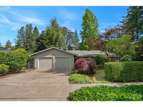 14755 SW Carolwood Dr, Beaverton, OR 97007