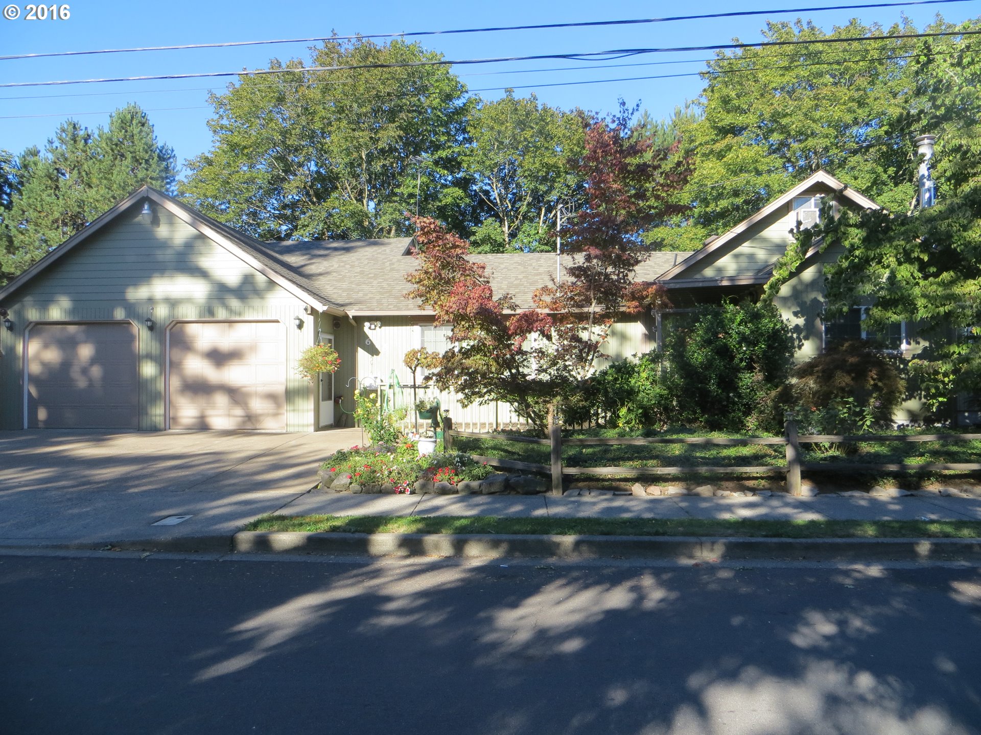 675 SE Francis Ave, Gresham, OR 97080 photo 1