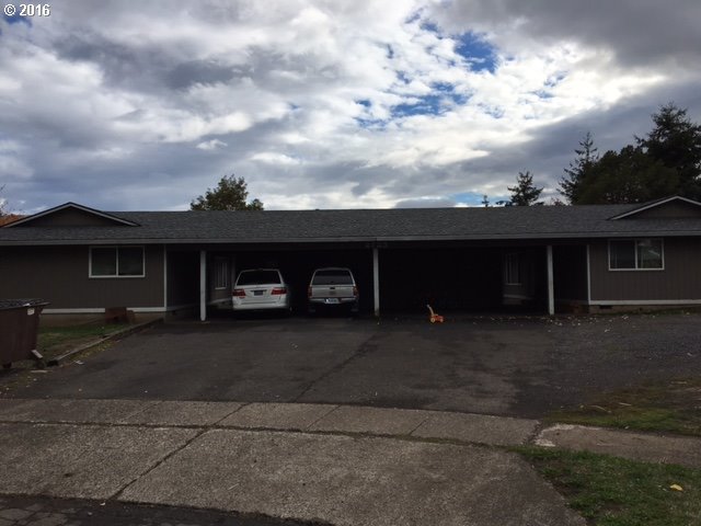 2723 N Barlow Ct, Cornelius, OR 97113 photo 1