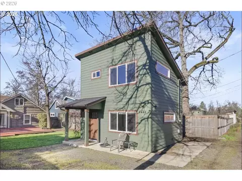 Exterior - 2683 Alder St, Eugene, OR 97405 photo 9 of 10