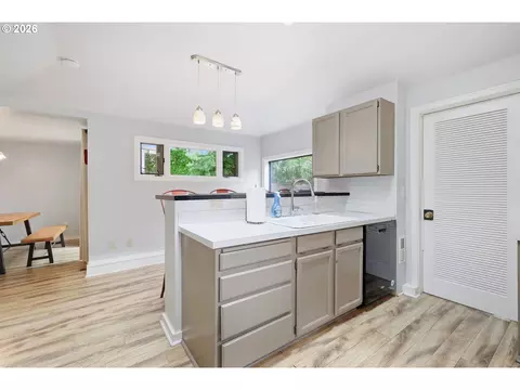 Kitchen - 2683 Alder St, Eugene, OR 97405 photo 4 of 5