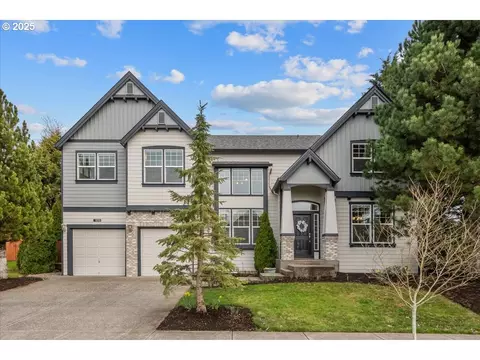 1010 NW Hoquiam Ct, Camas, WA 98607