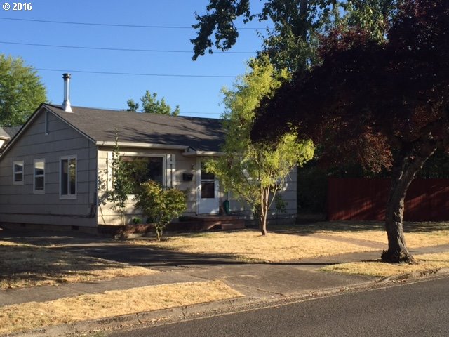 1741 Wilson St, Eugene, OR 97402 photo 1