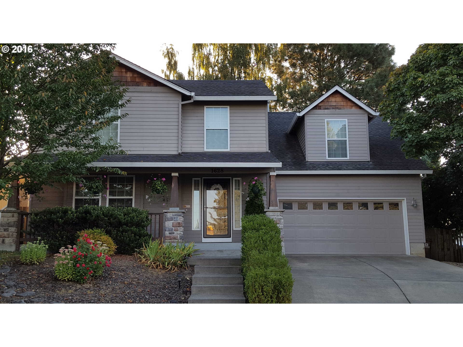 1628 SE Paloma Ct, Gresham, OR 97080 photo 1