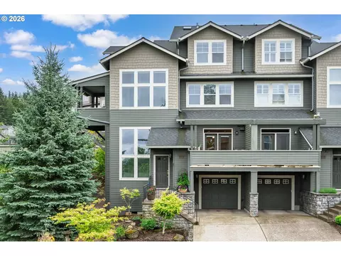 10059 SE Bristol Loop, Happy Valley, OR 97086