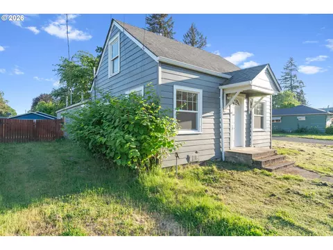 2010 E 1st Ave, Albany, OR 97321 photo 2