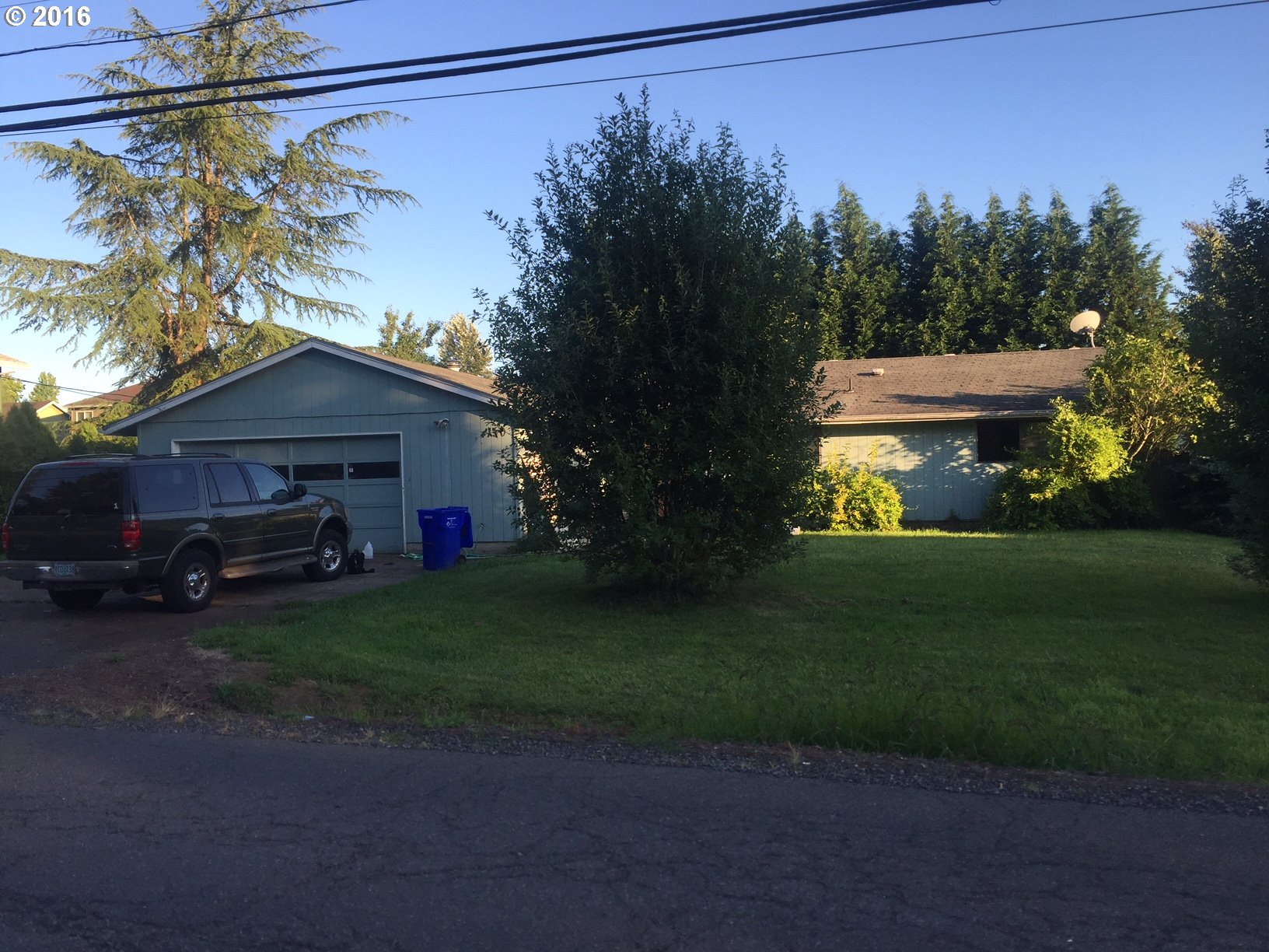 4130 SE Hillyard Rd, Gresham, OR 97080 photo 1