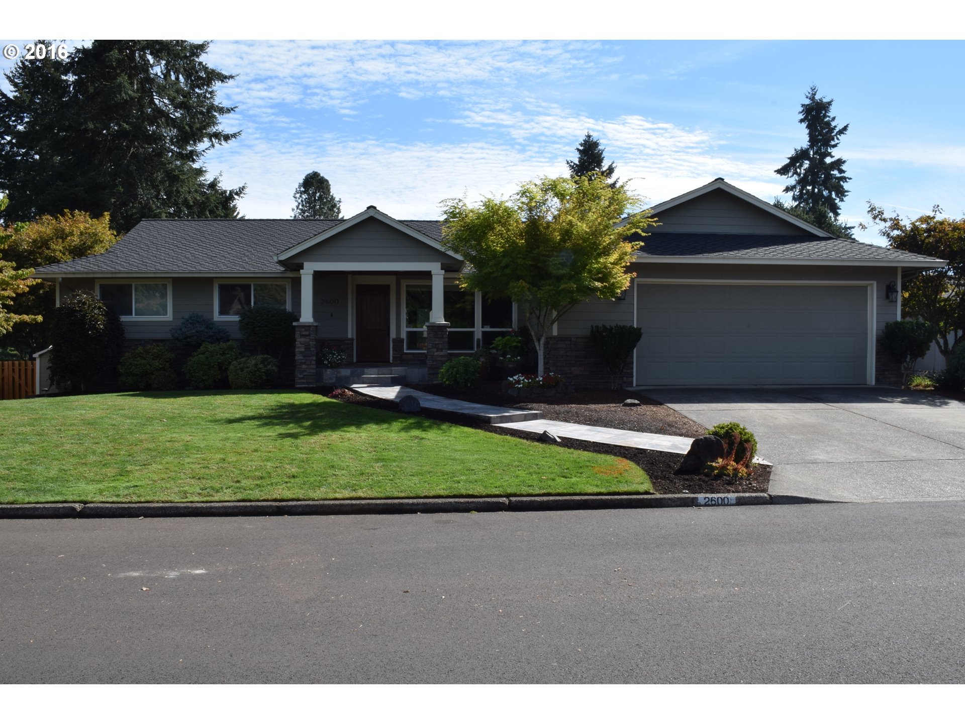 2600 N Maple Ct, Canby, OR 97013 photo 1