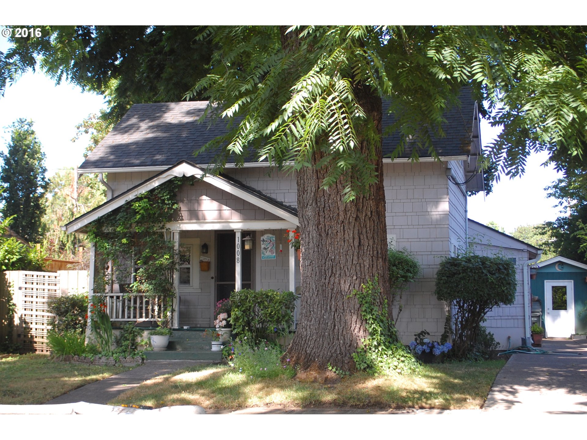 1008 Almaden St, Eugene, OR 97402 photo 1