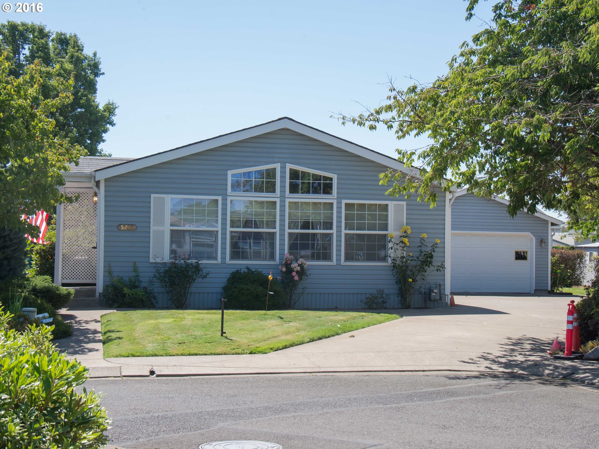 5218 Harvest Loop, Eugene, OR 97402 photo 1