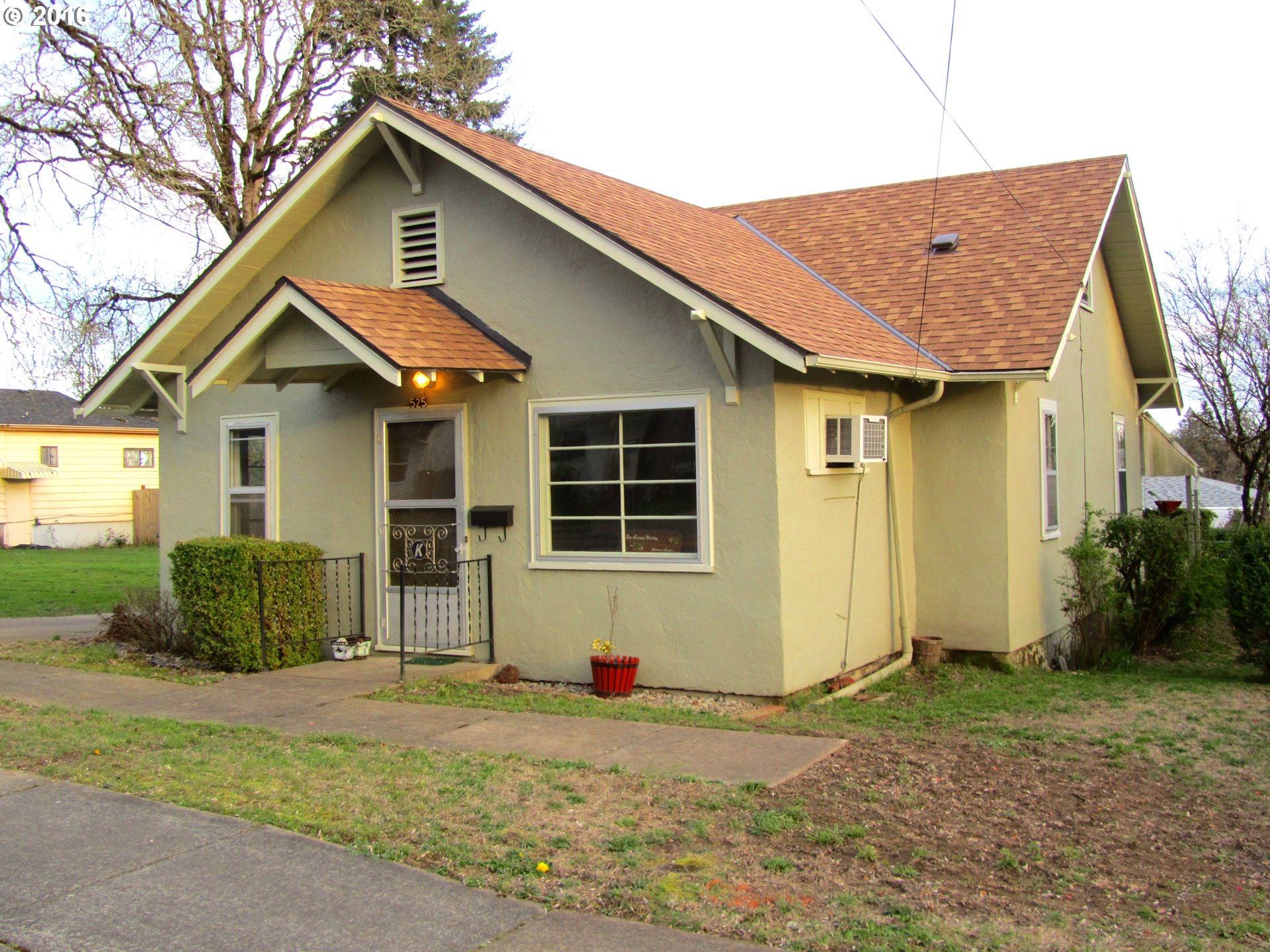 525 E Gloucester St, Gladstone, OR 97027 photo 1