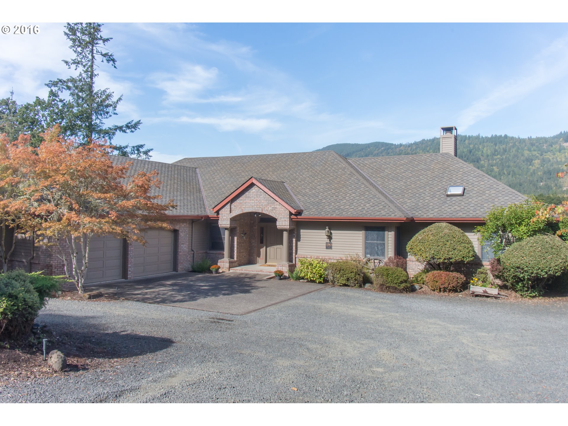 33963 Van Duyn Rd, Eugene, OR 97408 photo 1