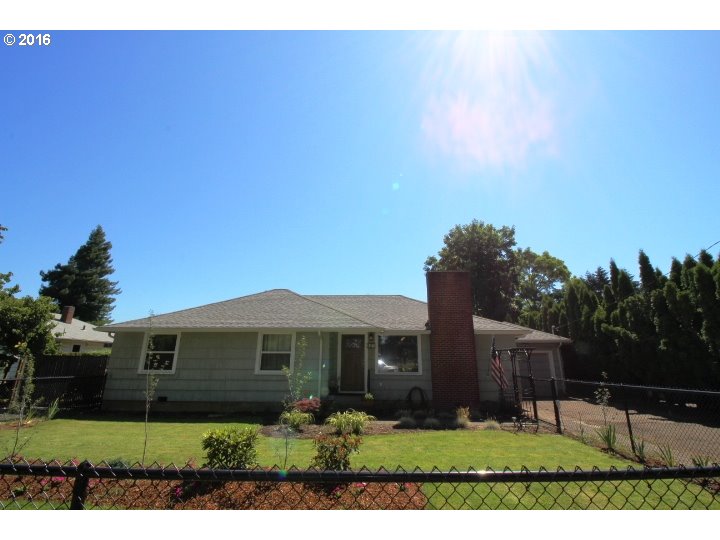 365 Ferndale Dr, Eugene, OR 97404 photo 1