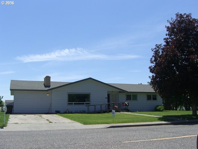 111 Boardman Ave, Boardman, OR 97818 photo 1