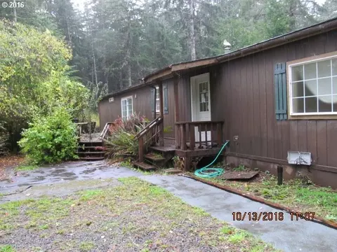 4620 Mitchell Loop Rd, Florence, OR 97439 photo 1