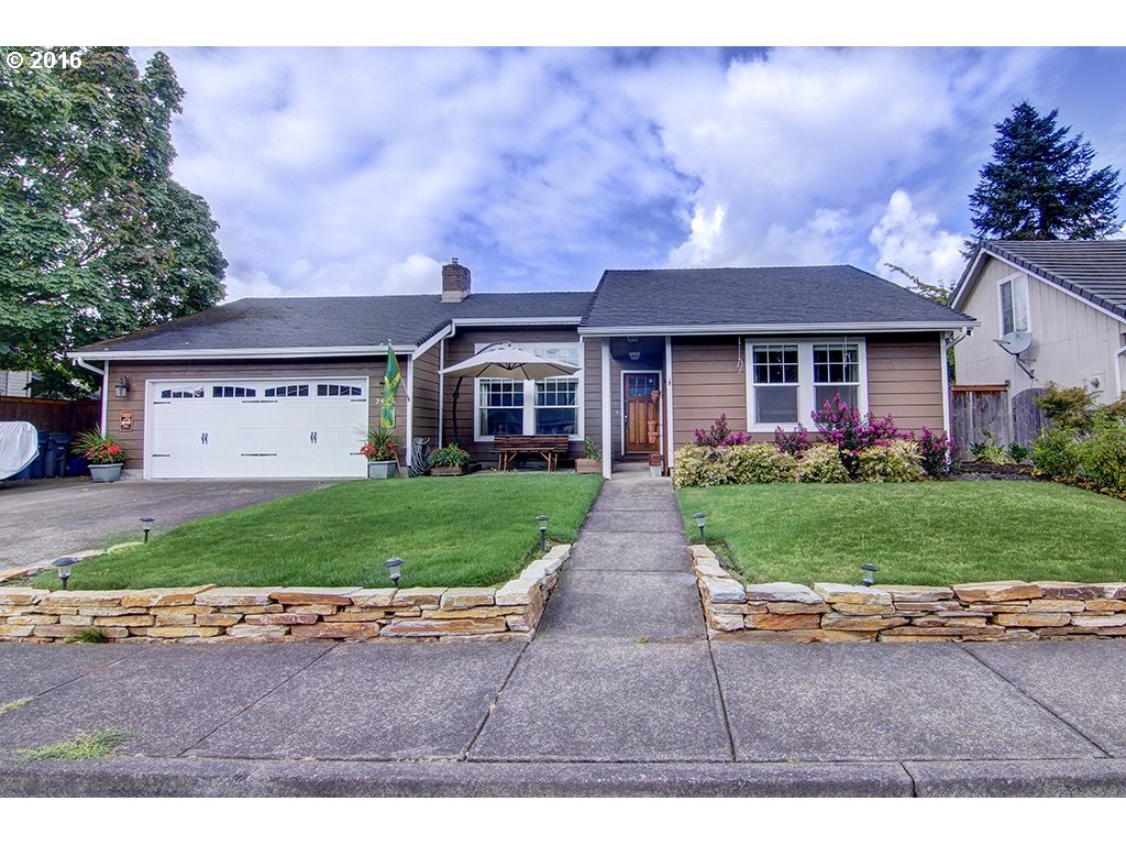 2916 Wolf Meadows Ln, Eugene, OR 97408 photo 1