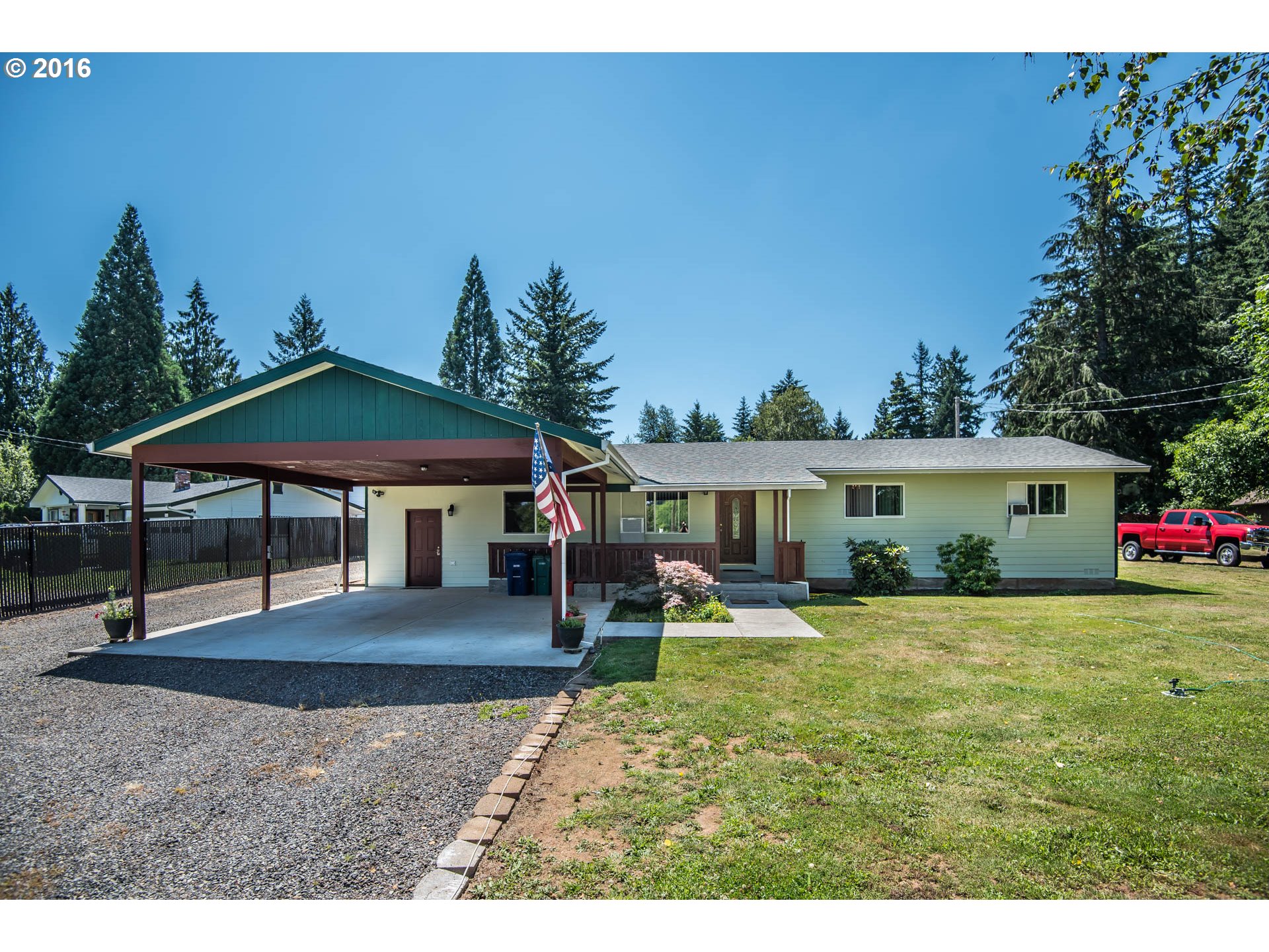 35766 SE Gunderson Rd, Sandy, OR 97055 photo 1
